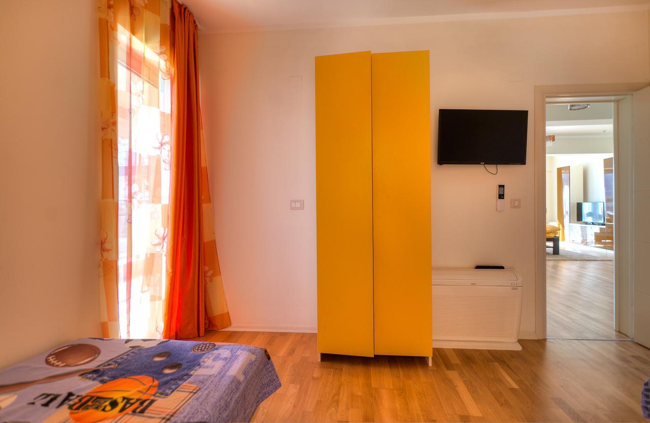 Apartments Harmonia Colours Μπούντβα Εξωτερικό φωτογραφία